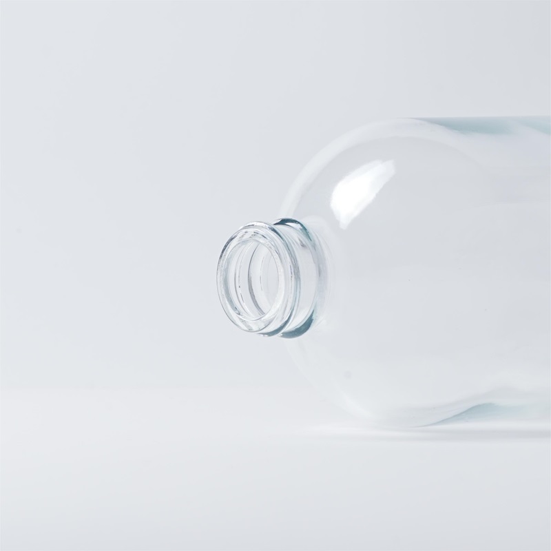 20ml screw clear soda lime moulded glass bottle